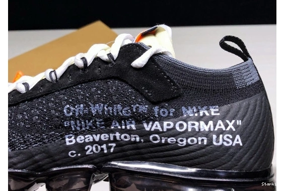  AA3831-001 VaporMax O-W Air 0318
